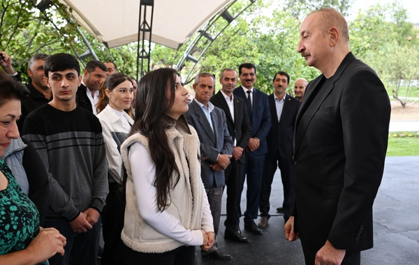 Prezident İlham Əliyev Xocalının Badara, Daşbulaq, Seyidbəyli və Şuşakənd kəndlərinin sakinləri ilə görüşüb