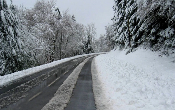 Bəzi ərazilərə yağış, qar yağır - FAKTİKİ HAVA