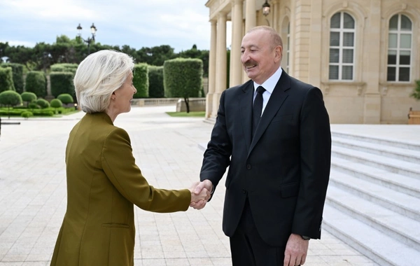 Ilham Aliyev held a one-on-one meeting with the President of the European Commission