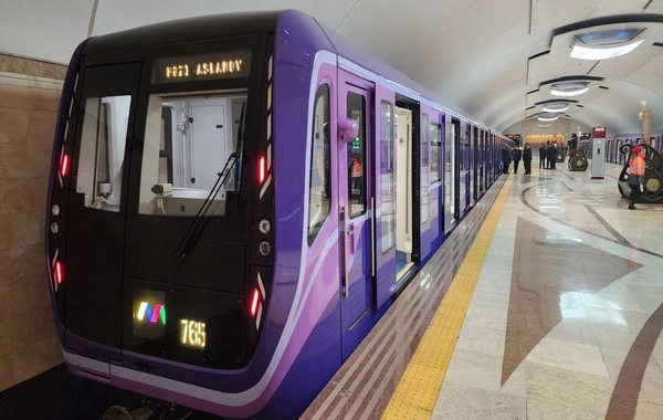 Bakı metropolitenində interval 1 dəqiqə 45 saniyəyə endirilib