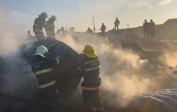 Bakıda evdə YANĞIN