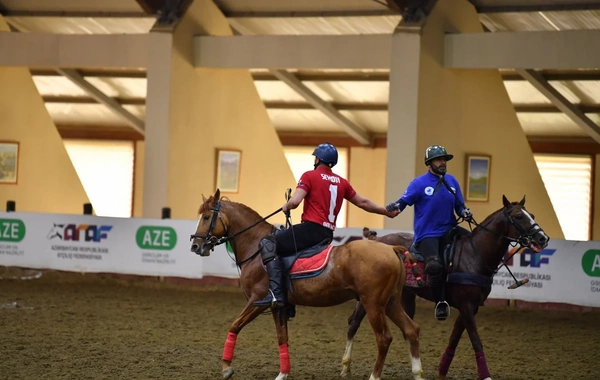Peşəkar Çövkən Liqasında III turun oyunları başa çatıb