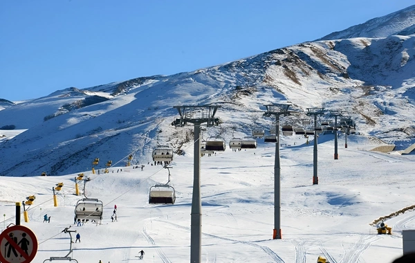 Где выгоднее отдыхать зимой - в Азербайджане или за рубежом?