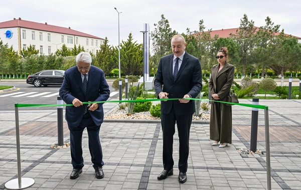 Prezident İlham Əliyev Milli Aviasiya Akademiyasında Beynəlxalq Təlim Mərkəzinin açılışında iştirak edib