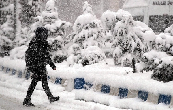 Qonşu ölkədə güclü yağış və qar gözlənilir: 6 əyalət üçün sarı xəbərdarlıq