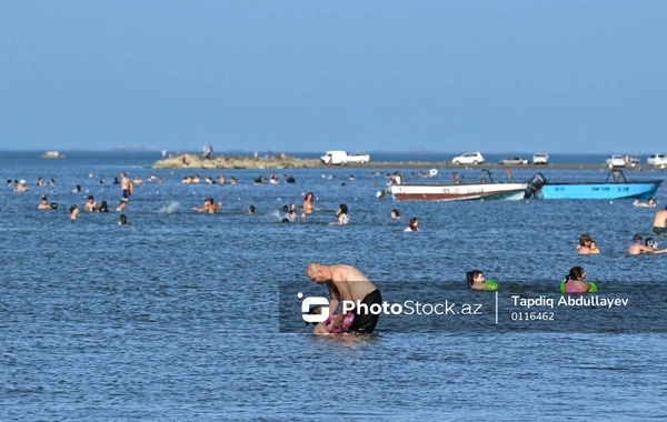 Какой будет температура воды на абшеронских пляжах?