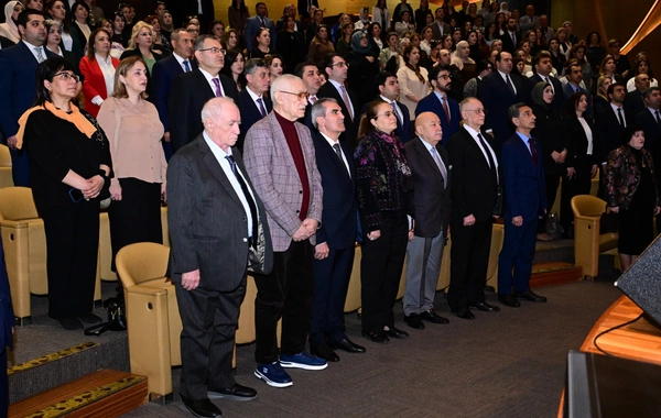 "Ümummilli Lider Heydər Əliyev və Azərbaycanın mədəniyyət dəyərləri" mövzusunda konfrans keçirilib