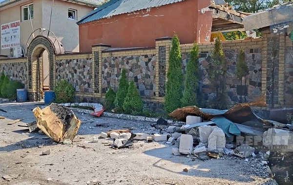 Kiyevdə Rusiyanın hücumu nəticəsində azərbaycanlıya məxsus restoran dağılıb