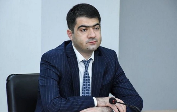 Seymur Orucovun həbsdə olan qohumu mənimsədiyi pulları geri qaytaracaq - Qərar verildi
