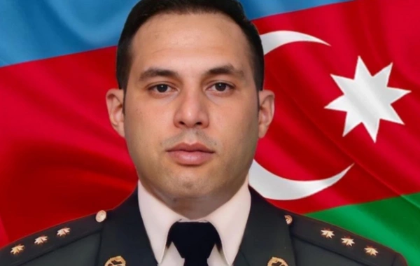 Baş leytenant Fuad Bağırovun igidliyi: Üç əsgəri xilas edib, özü şəhid olub