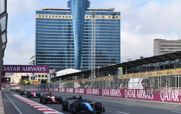 Formula 2 üzrə Azərbaycan Qran-prisində birinci əsas yarışın qalibi bəlli olub