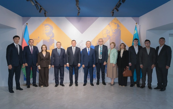Azərbaycan və Qazaxıstan həmkarlar ittifaqları arasında əməkdaşlıq üzrə  Yol xəritəsi imzalanıb
