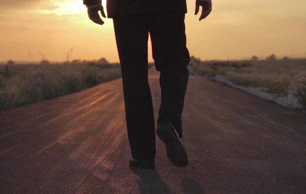 86 yaşlı kişi itkin düşüb