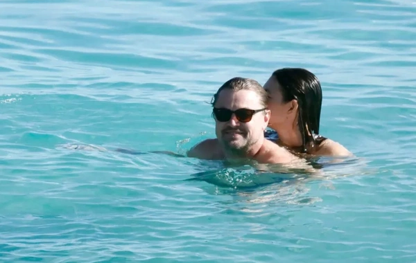 Leonardo DiCaprio was caught kissing a supermodel on a yacht