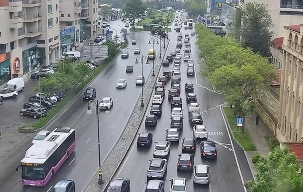 CIUT on traffic jams in Baku
