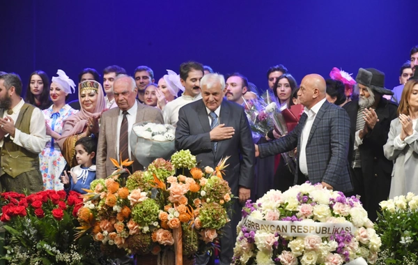 Akademik Musiqili Teatrda "Gülçöhrə və Əsgər" tamaşasının premyerası olub