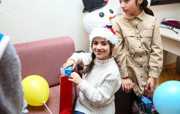 Leyla Əliyevanın təşəbbüsü ilə bir sıra uşaq müəssisələrində Yeni il tədbiri keçirilib