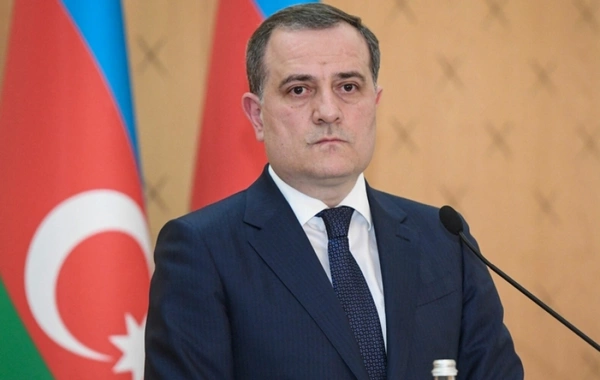 Ceyhun Bayramov: Biz real nəticələr verən, regional sabitliyi təmin edən çoxtərəfli sistemə sadiq qalırıq