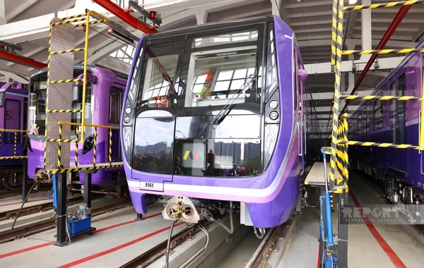 Bakı metrosunda daha 15 yeni vaqon xəttə buraxılıb