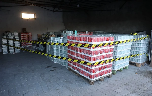Bakıda son istifadə tarixi dəyişdirilmiş 49 mindən çox içki məhsulu müsadirə olunub