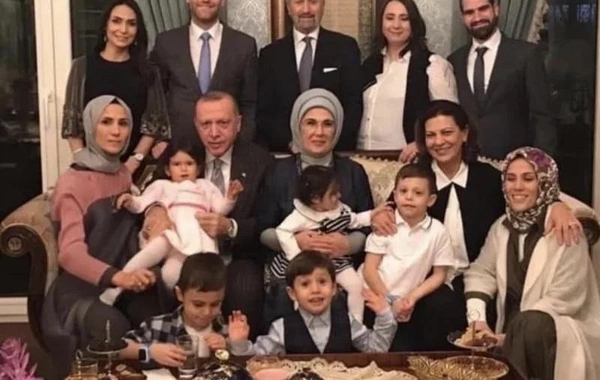 Rəcəb Tayyib Ərdoğan 10-cu dəfə baba oldu