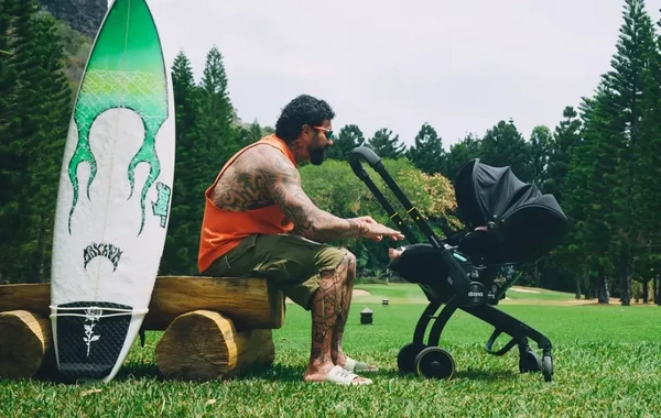 Timati showed how he vacations in Mauritius with two children and his beloved