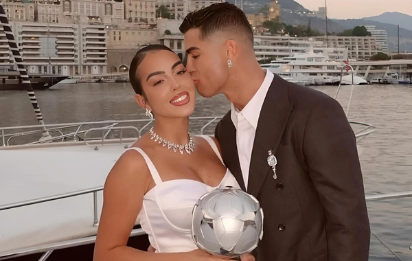 Ronaldonun toyuna dəvət edilən məşhurların siyahısı sızdı - Messi də gələcək?