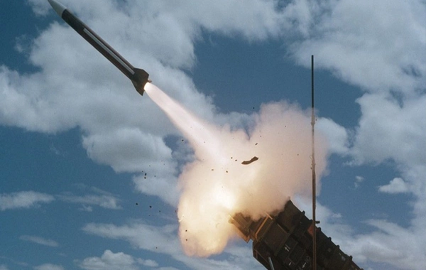 Əbu-Dabiyə edilən raket hücumunda fələstinli öldü