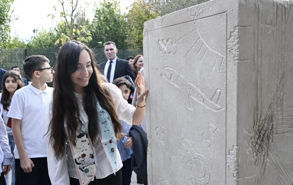 ADA Məktəbində xeyriyyə məqsədli ənənəvi Payız festivalı – "Məhsul bayramı" təşkil edilib