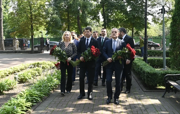 Ceyhun Bayramov İrpendə Azərbaycanın dəstəyi ilə bərpa olunan obyektlərdə olub