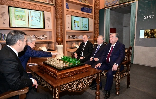 Президент Ильхам Алиев посетил Центр исламской цивилизации в Ташкенте