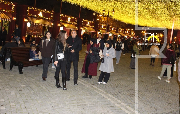 Dənizkənarı Bulvar Yeni İlə xüsusi hazırlaşıb - Bu dəfə Buz Meydançası da olacaq