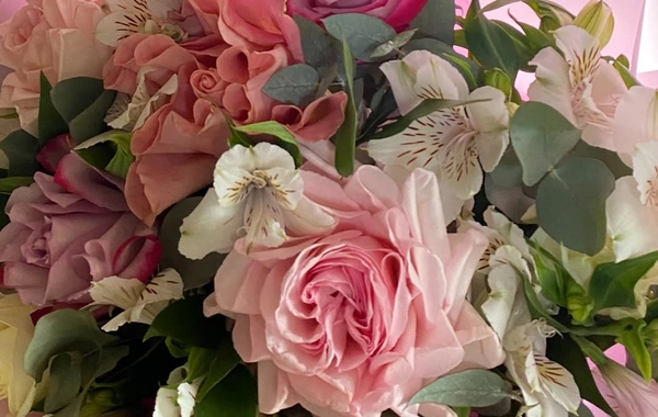 Sinem Kobaldan diqqət çəkən paylaşım: "Çox yaxşısan, Bakı!"