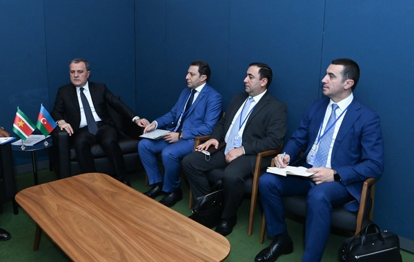 Azərbaycanla bu ölkə arasında VİZA LƏĞV EDİLİR