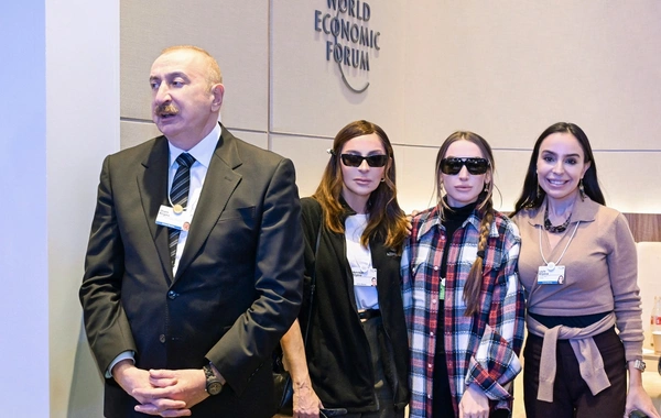 İlham Əliyev Ümumdünya İqtisadi Forumu çərçivəsində panel iclasda iştirak edib