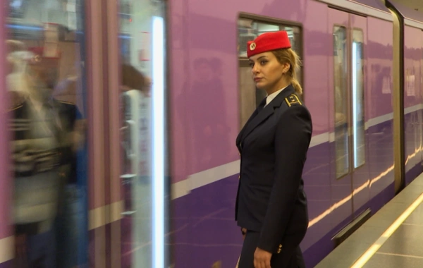 Bakı metrosundan istifadə edən sərnişinlərə MÜJDƏ