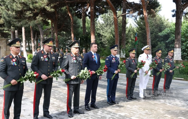 Heydər Əliyev adına Hərbi İnstitutda buraxılış mərasimi keçirilib