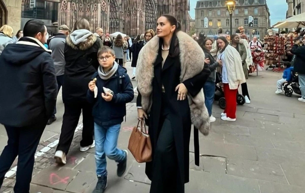 Bu geyiminə görə Fahriyeyə nifrət edib onu Vicdansız adlandırdılar