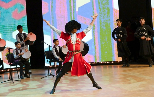 Leyla Əliyeva və Alyona Əliyeva  mükafatlandırma mərasimində iştirak ediblər