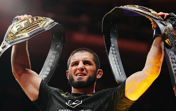 Махачев повторил уникальный рекорд