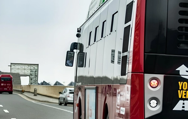 Avtobus dayanacaqda saxlamadı - XƏBƏRDARLIQ EDİLDİ