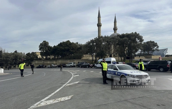 Azərbaycanda 20 Yanvar şəhidlərinin xatirəsi bir dəqiqəlik sükutla yad olunub