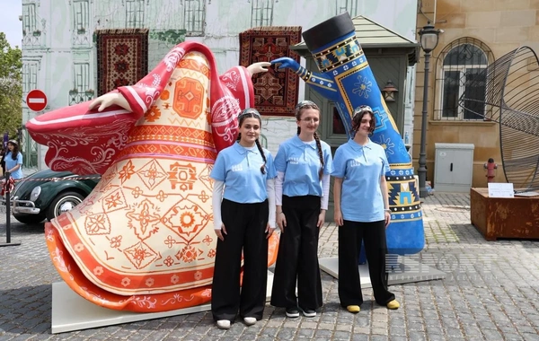 İçərişəhərdə Beynəlxalq Xalça Festivalının açılış mərasimi keçirilib