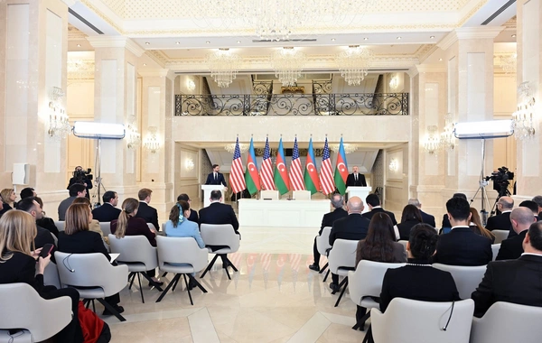 İlham Əliyev və ABŞ-nin Vitse-prezidenti mətbuata bəyanatlarla çıxış ediblər