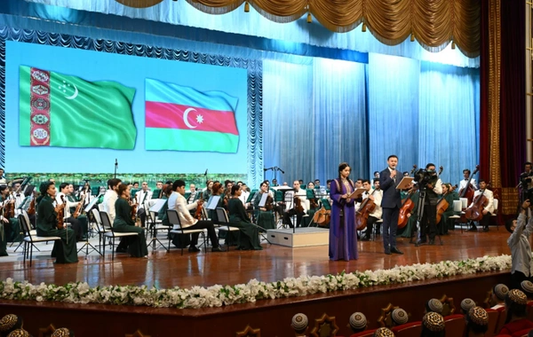 Aşqabadda Türkmənistan Dövlət Simfonik Orkestrinin konserti olub