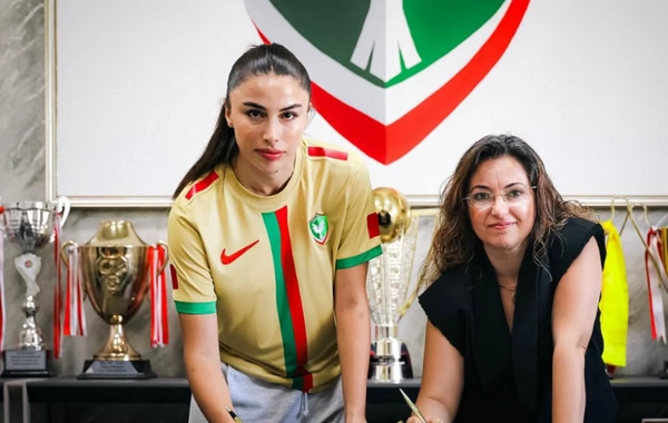 Azərbaycanlı futbolçu Türkiyədə klubunu dəyişib