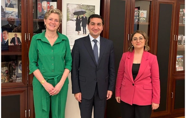 Niderland səfiri Azərbaycan Prezidentinin köməkçisi ilə ikitərəfli münasibətləri müzakirə edib