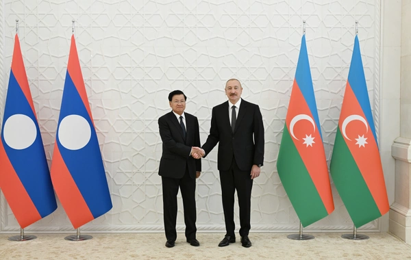 Laos Prezidentinin Bakıda rəsmi qarşılanma mərasimi olub