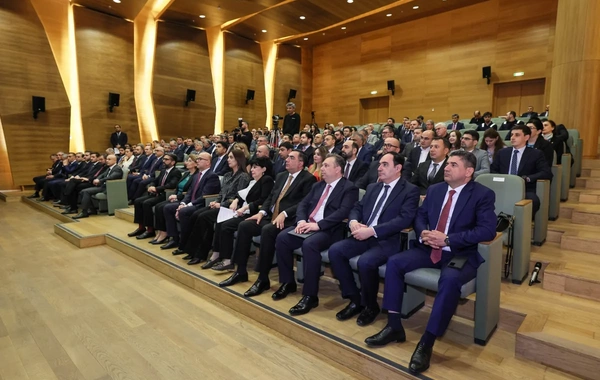SOCAR Heydər Əliyevin anadan olmasının 103-cü ildönümü münasibətilə tədbir keçirib