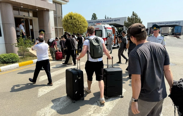 Rusiya XİN: Azərbaycan rusiyalıların İrandan təxliyəsində əhəmiyyətli yardım göstərib